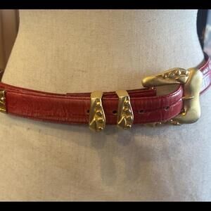 👠🥋Hartnell Alligator Red Leather Gold Buckle 37” Long 1” Wide Sz L